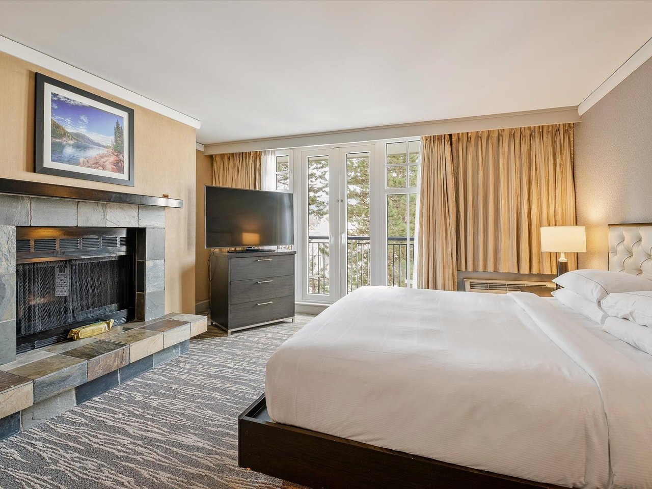 405-4050 Whistler Wy