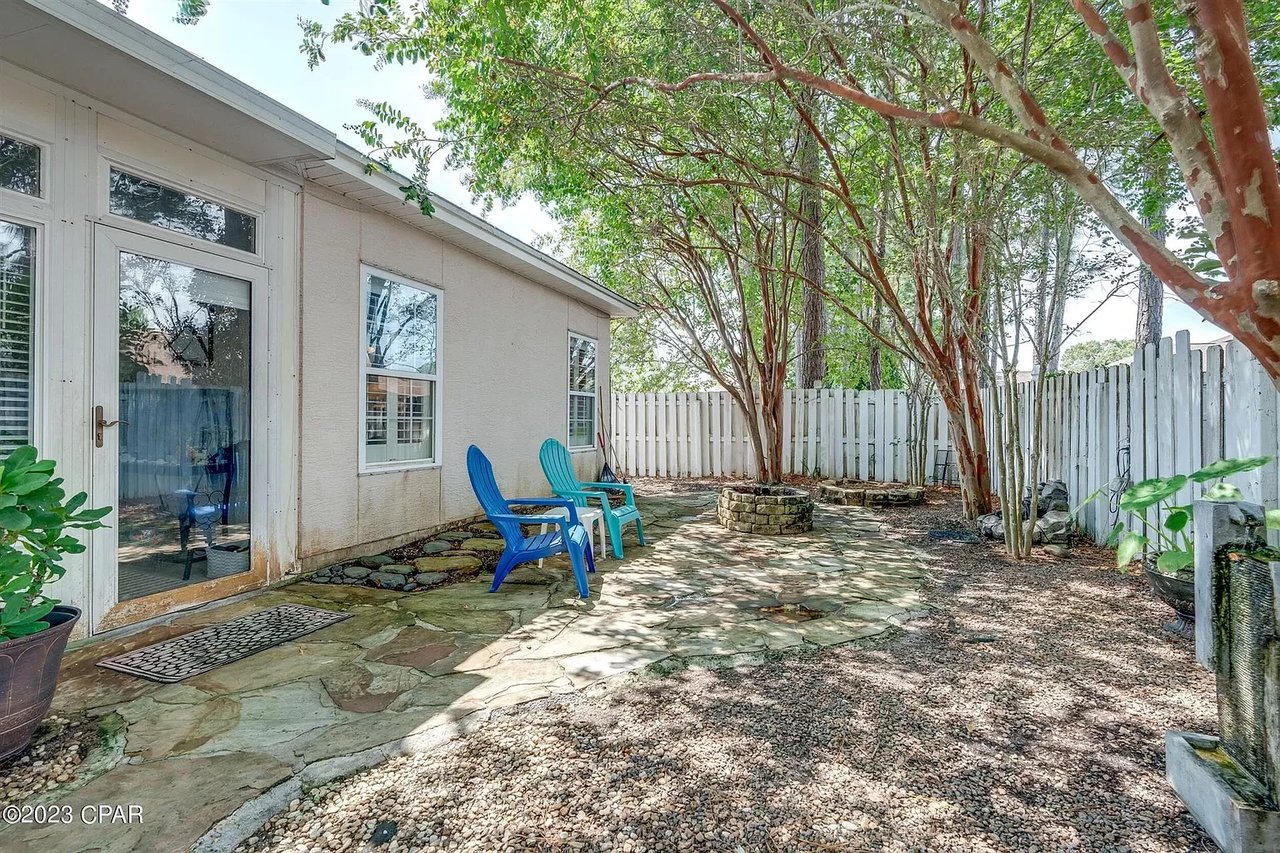 200 MIDDLEBURG Drive
