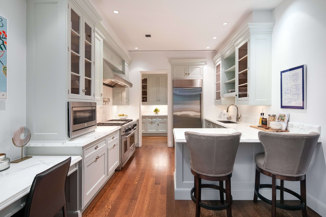 135 East 79th Street