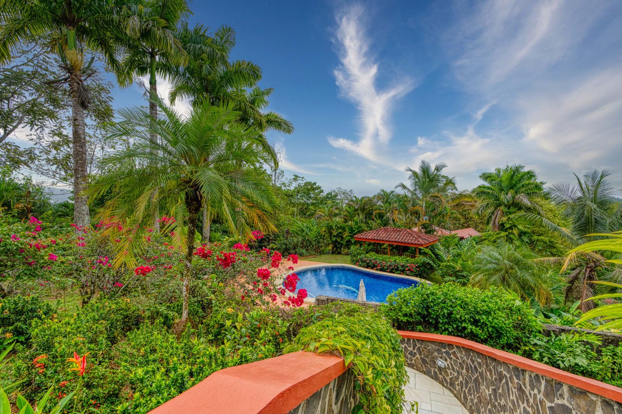 Casa Los Jardines - Platanillo Oasis with Panoramic Ocean and Mountain Views