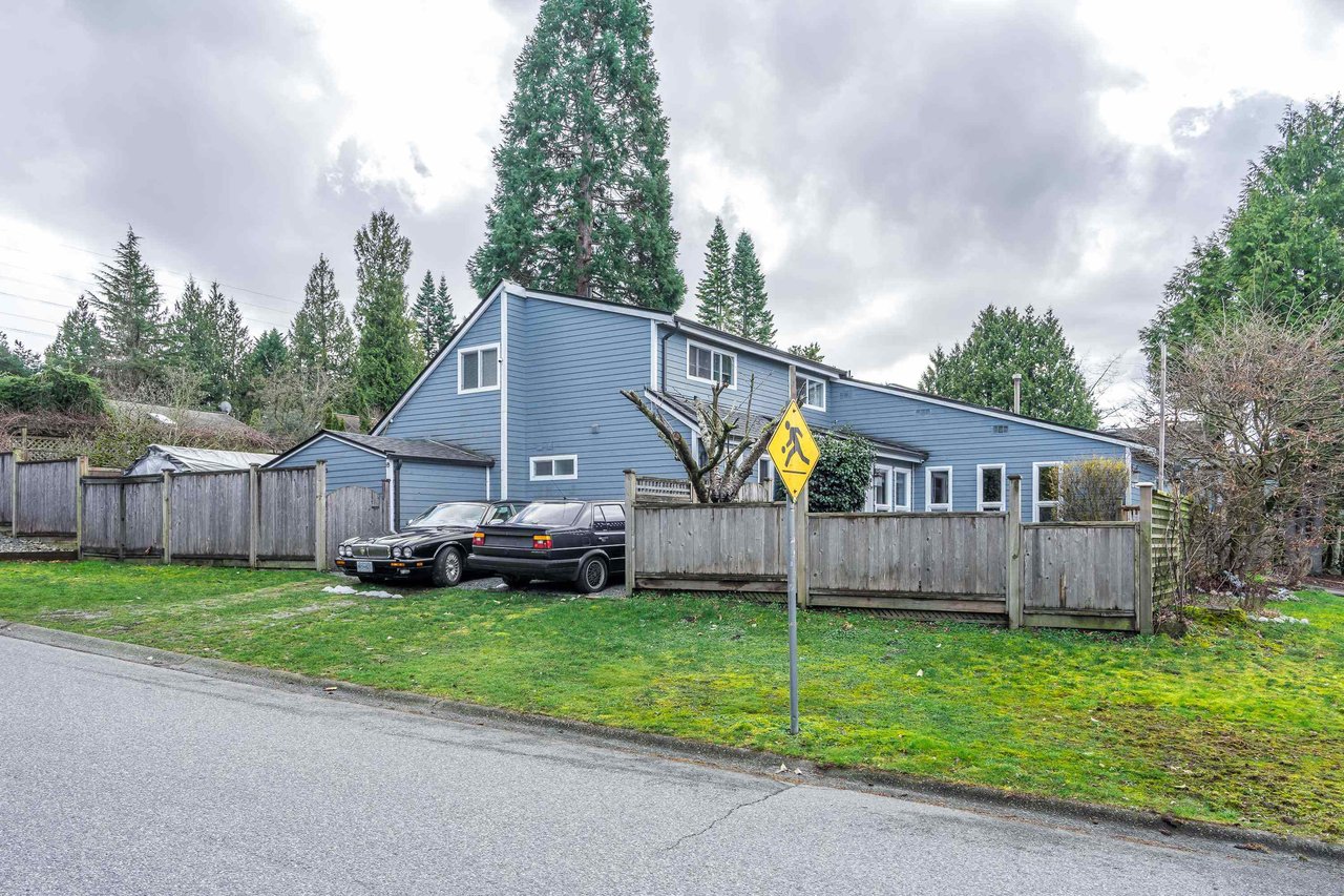 11044 Southridge Rd