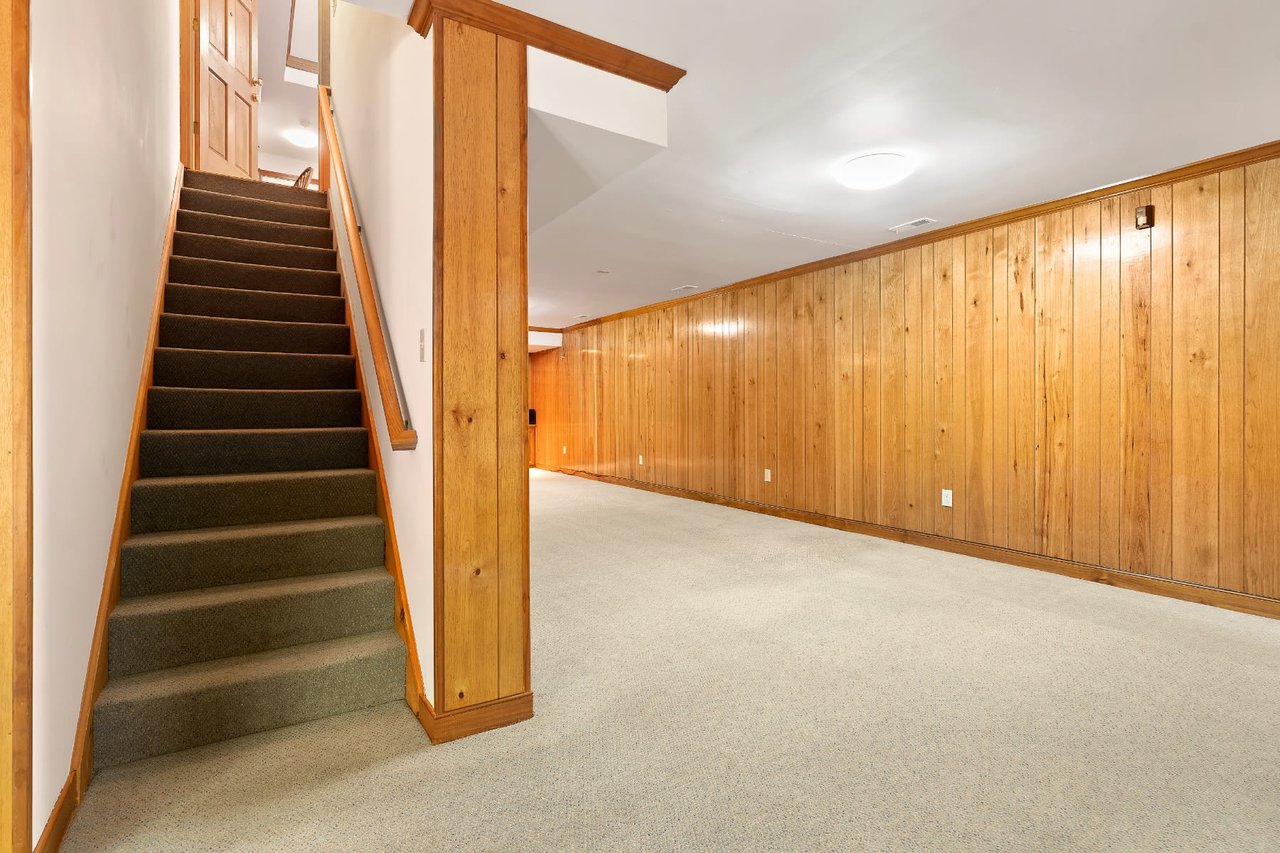 3328 Robious Forest Way