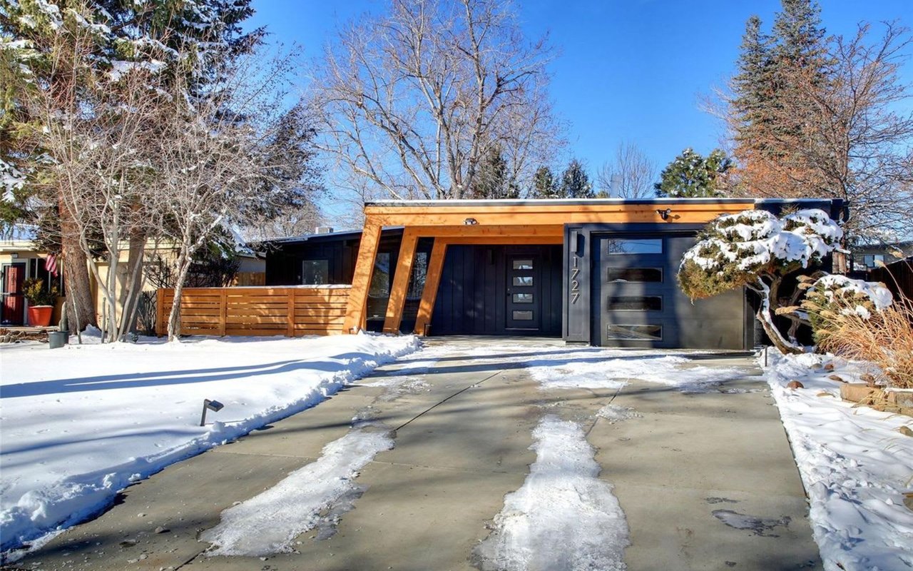 Modern Listing of the Day (March 25, 2022)