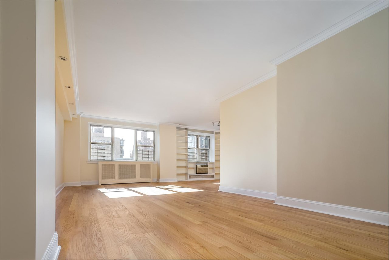 333 East 79th St, #18R