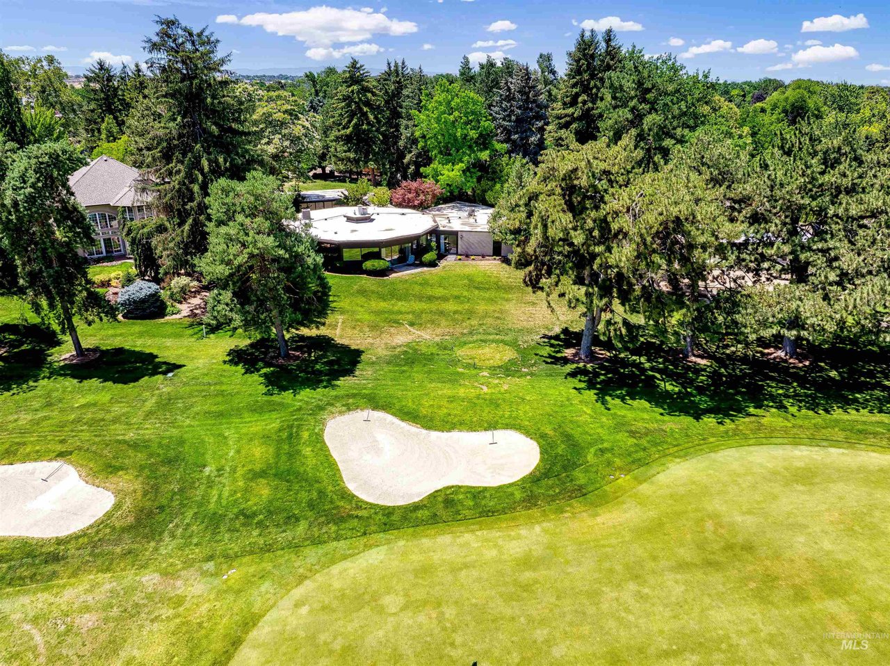 The Brookover House on the 18th Hole at Hillcrest Country Club