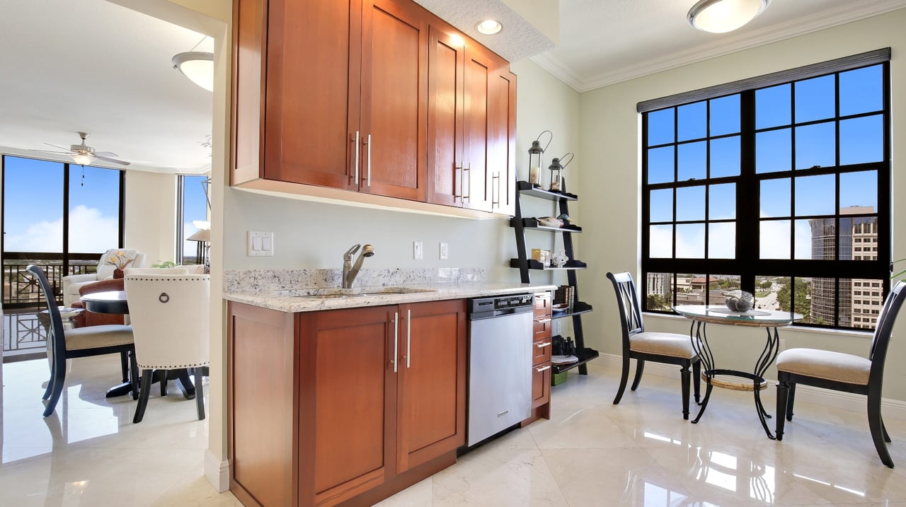701 S Olive Ave, #1101
