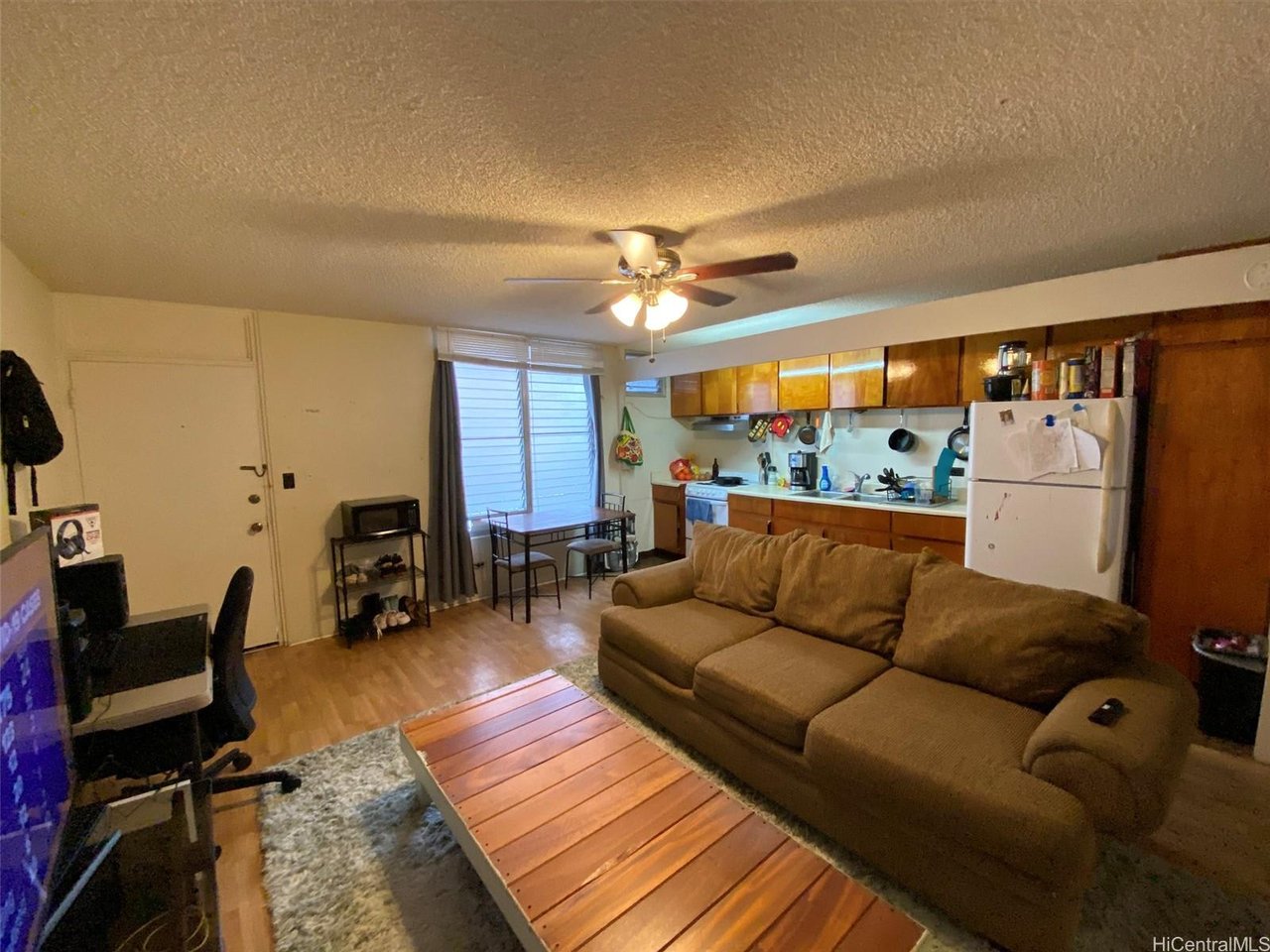 1714 Anapuni St #203