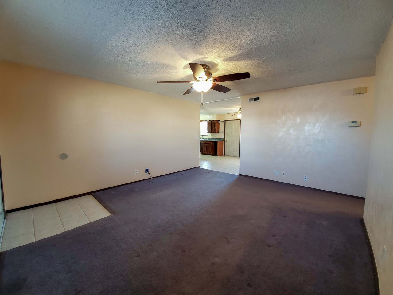 1218 Whispering Glen 