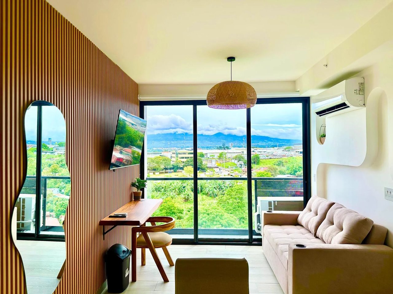 Furnished Urban Studio Condo, Sabana and Rohrmoser, San Jose