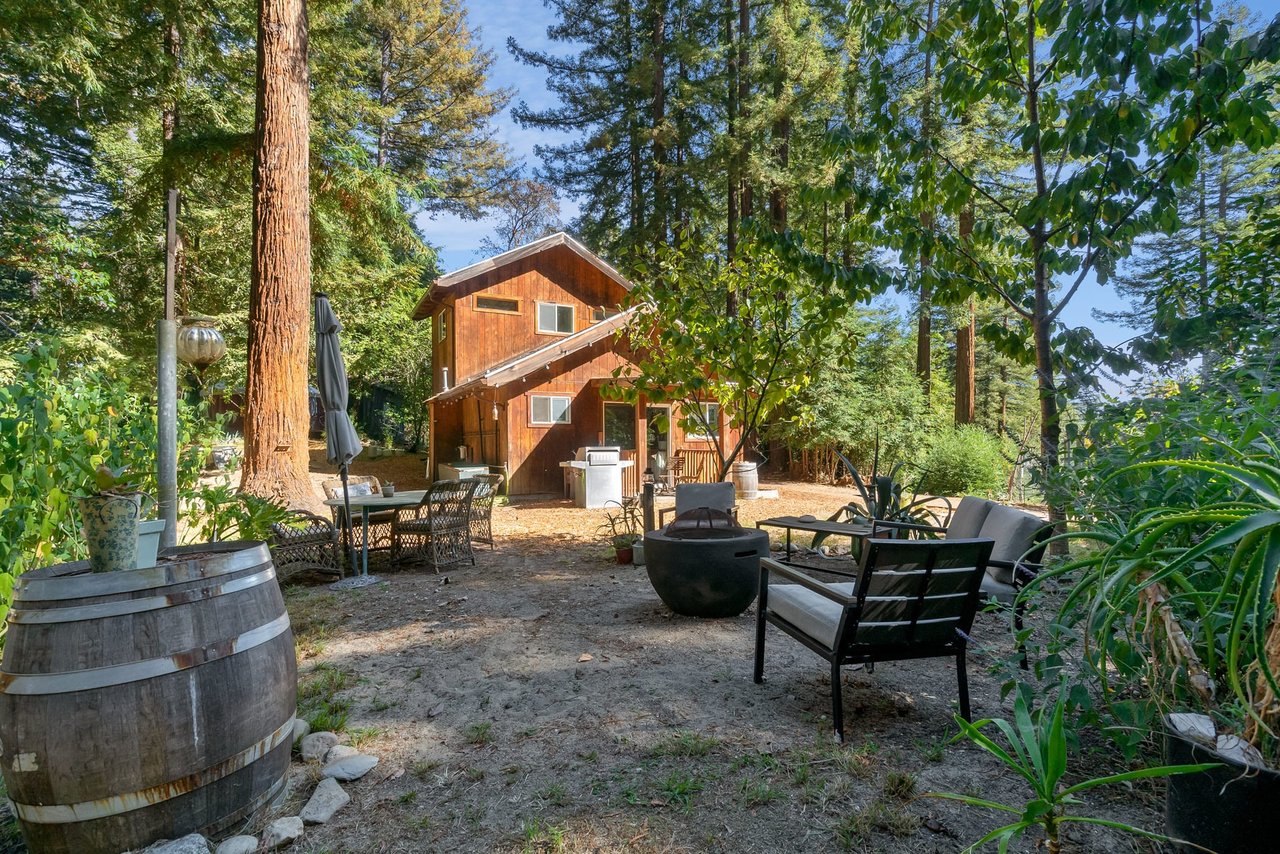 6121 Fern Flat Road