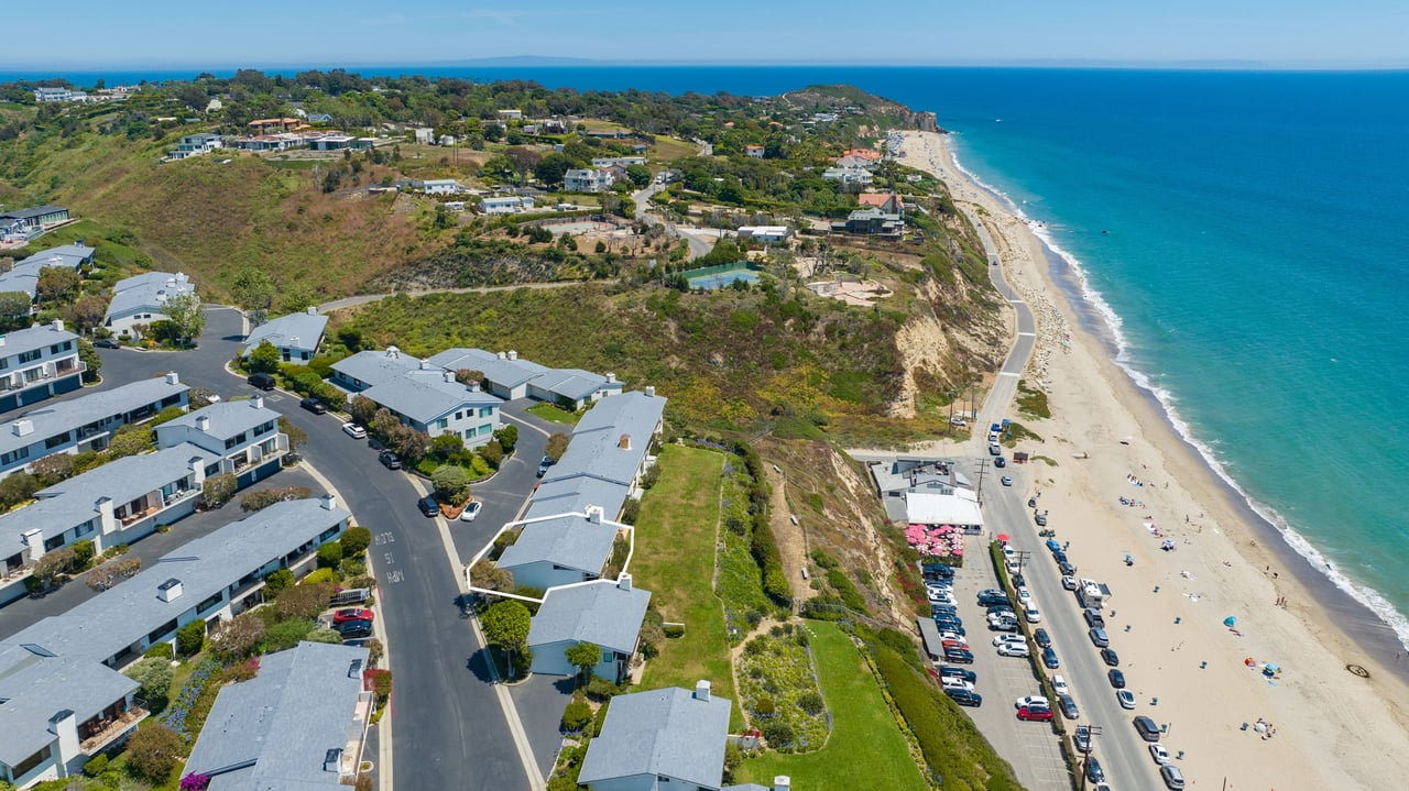 Zuma Bay Villas