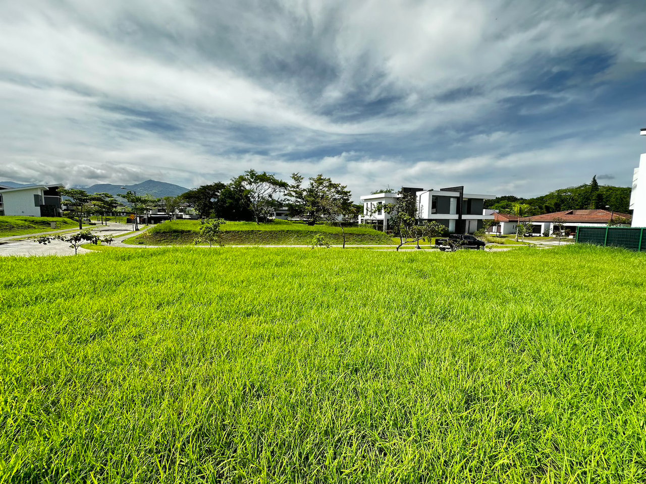 Flat Gated Community Lot, Alajuela