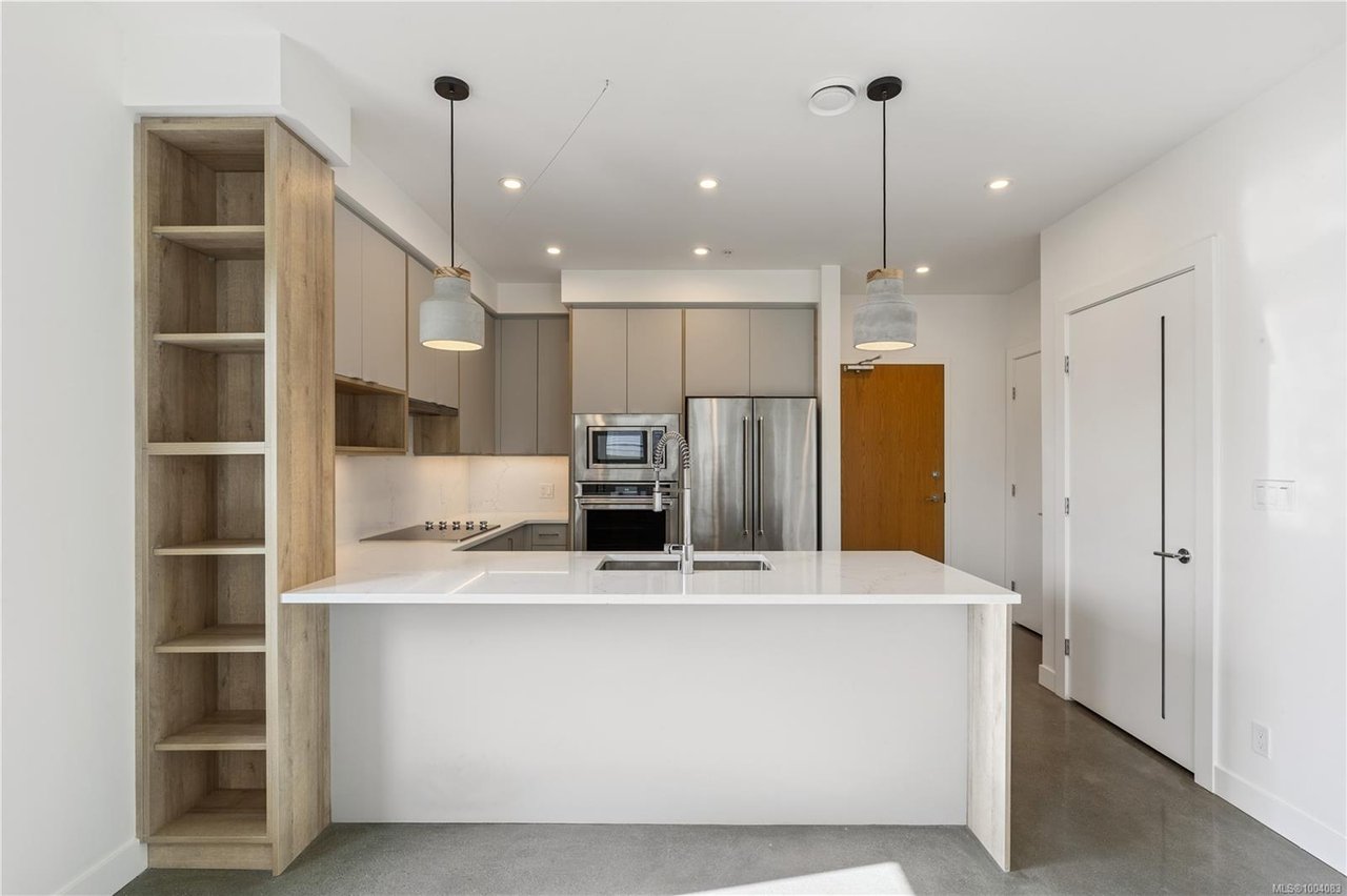 109-757 Tyee Rd