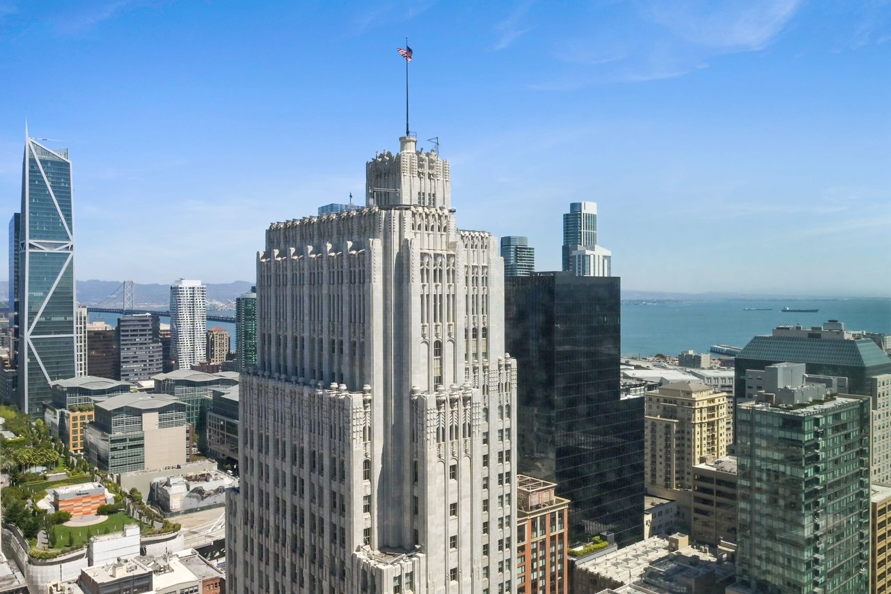 City View 3 BD St. Regis Residence