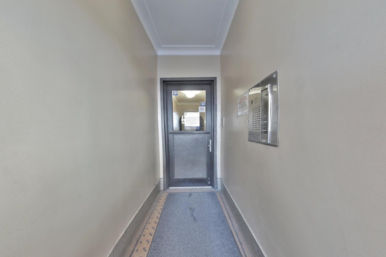 210 East 38th Street, Apt 2-C