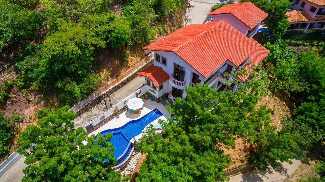 Infinity Pool Spanish Estate, Flamingo, Guanacaste