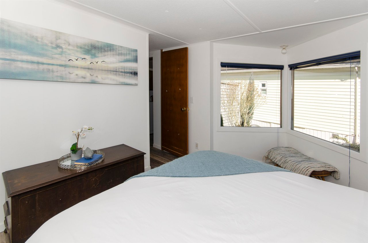 483 Raindance Cres