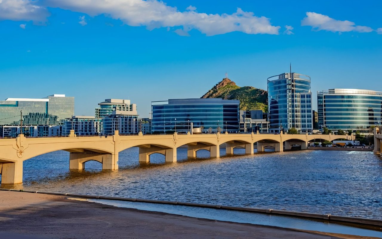 Top 5 Cities to Live in Phoenix