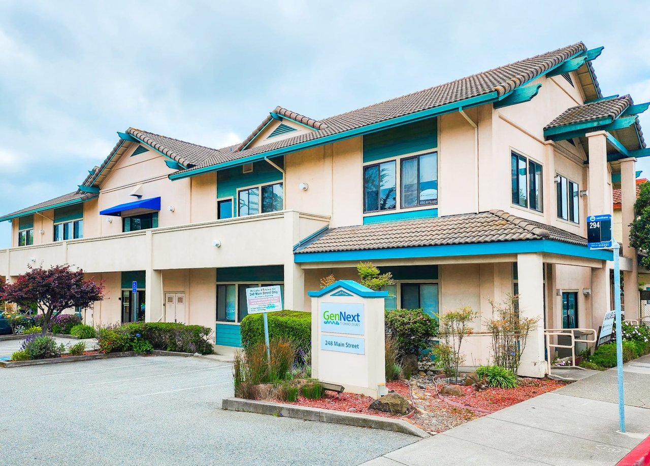 Two Story Commercial Building in Downtown Half Moon Bay