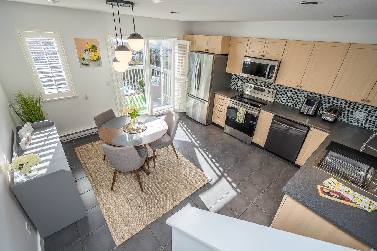 37-15168 36 Ave
