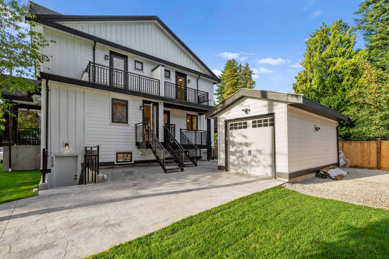 5528 Balaclava St