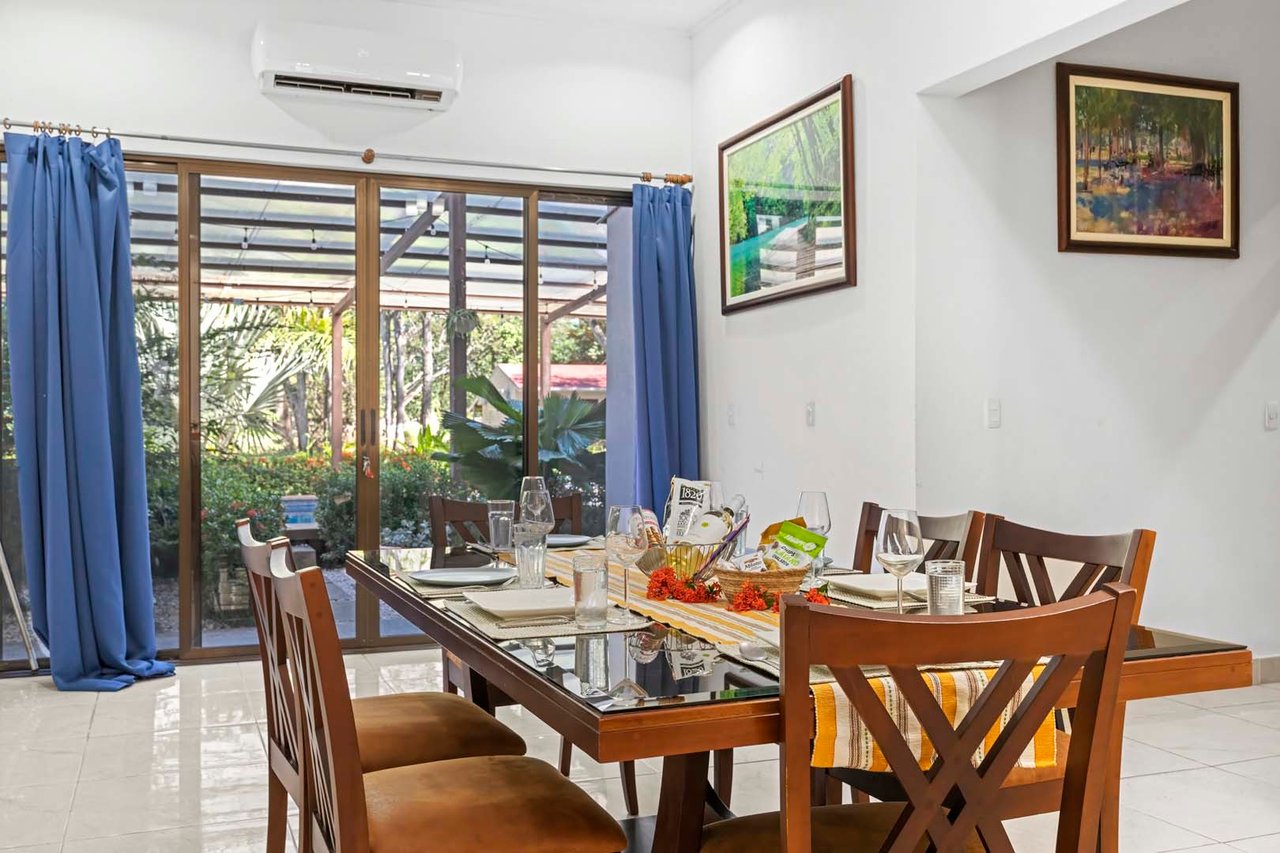 Multi Unit Apartment Complex, Tamarindo, Guanacaste