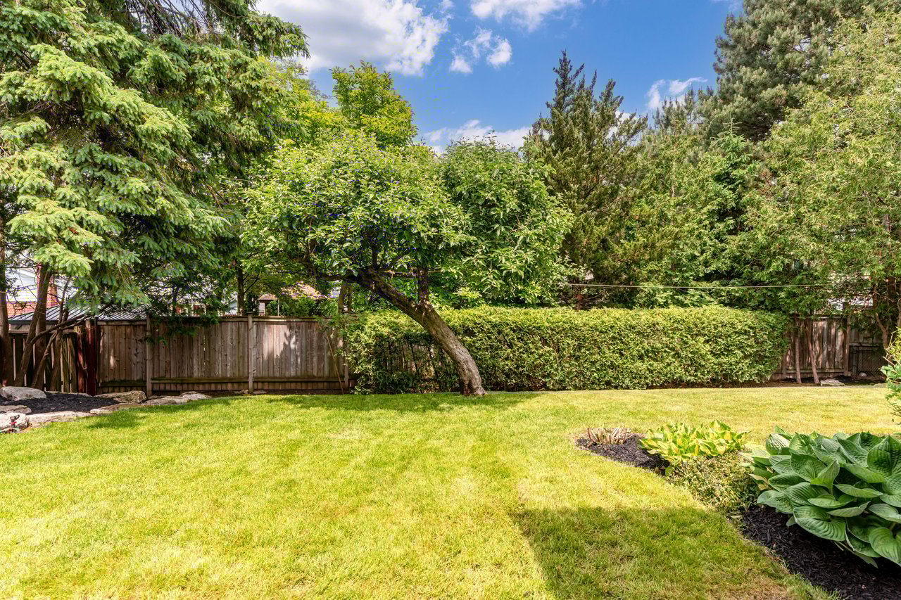 16 Henry Corson Pl