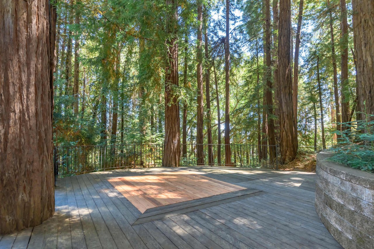 Single-Level Gated Estate Surrounded by Nature