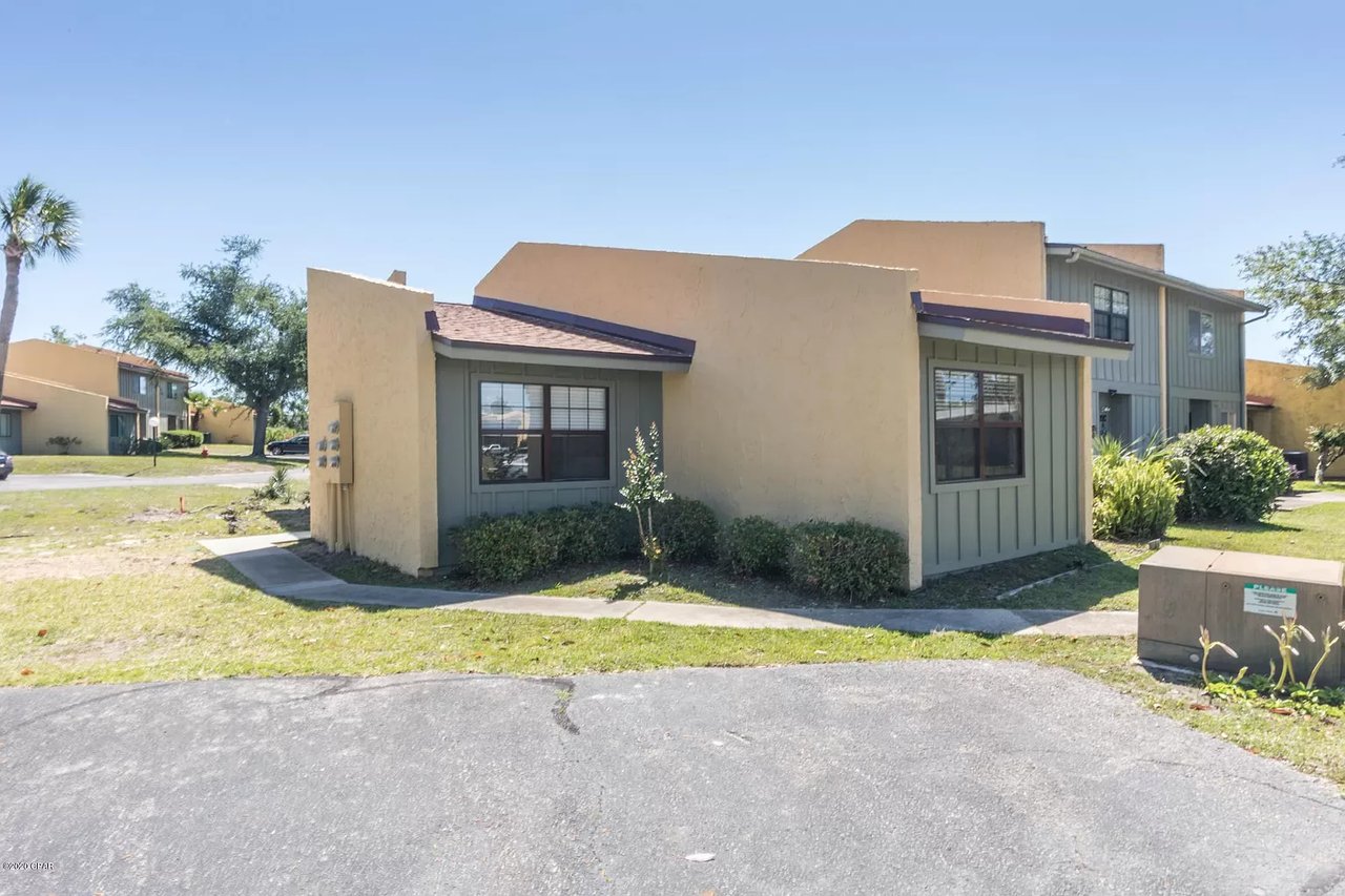 1025 W 19th Street Unit 15D