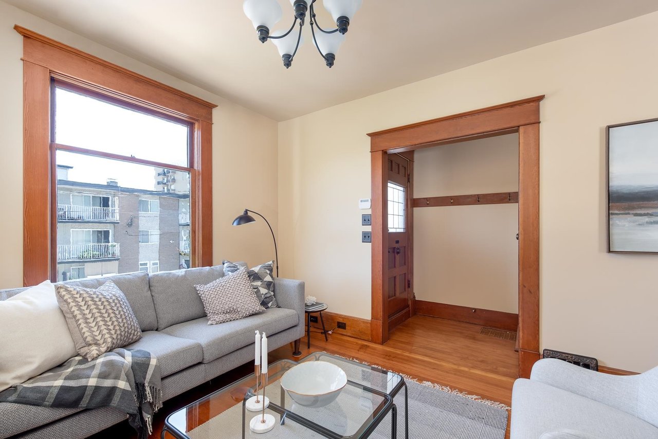 219 Manitoba St