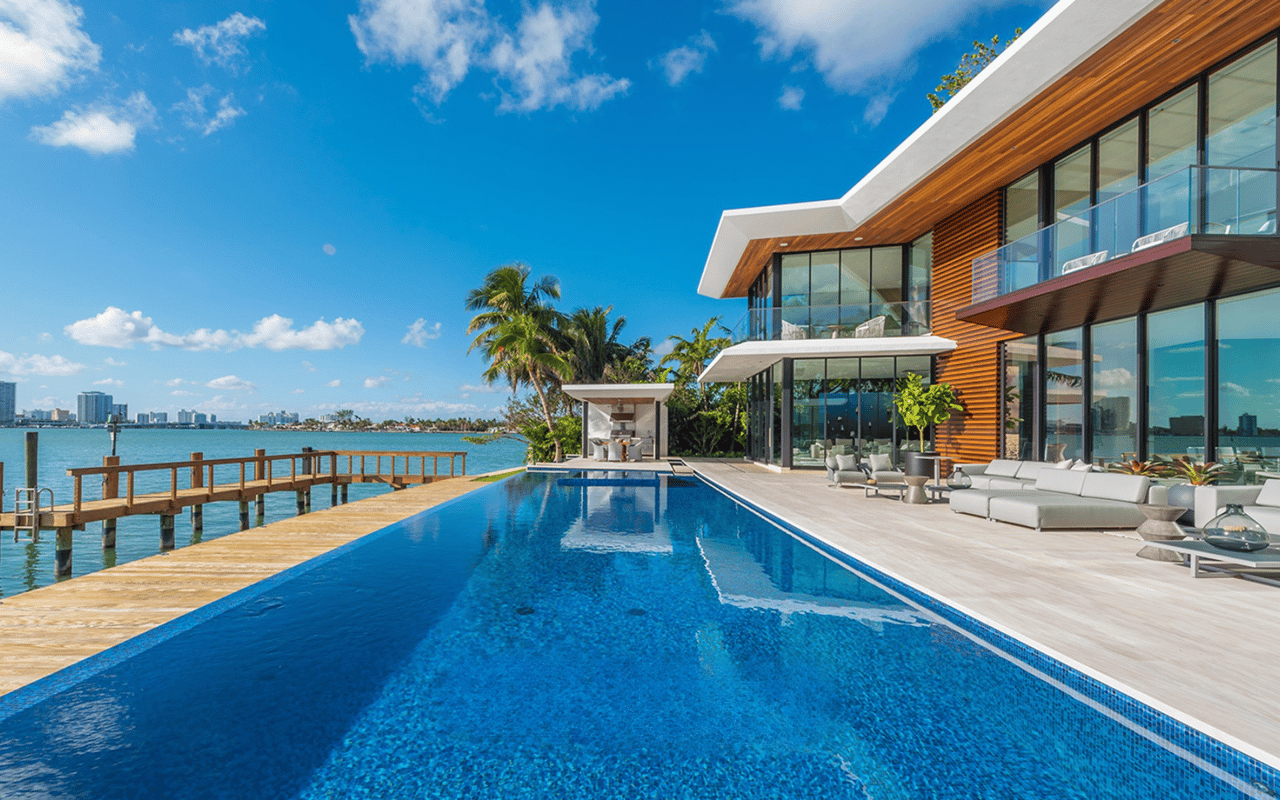 The Best Waterfront Communities in Miami Beach