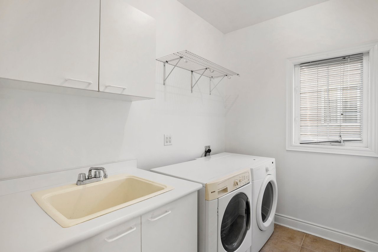 Upper Thornhill Estates