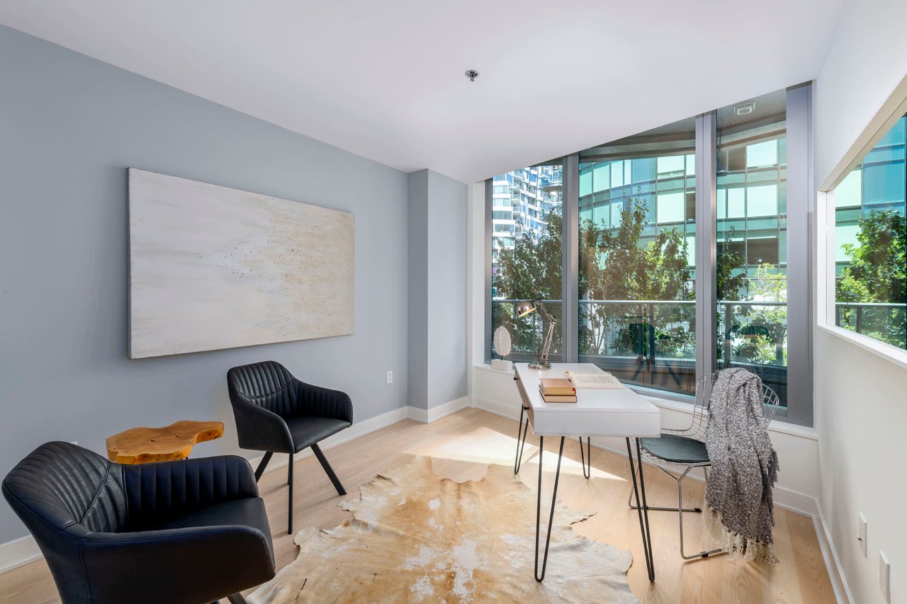 318 Main Street Unit: 2E