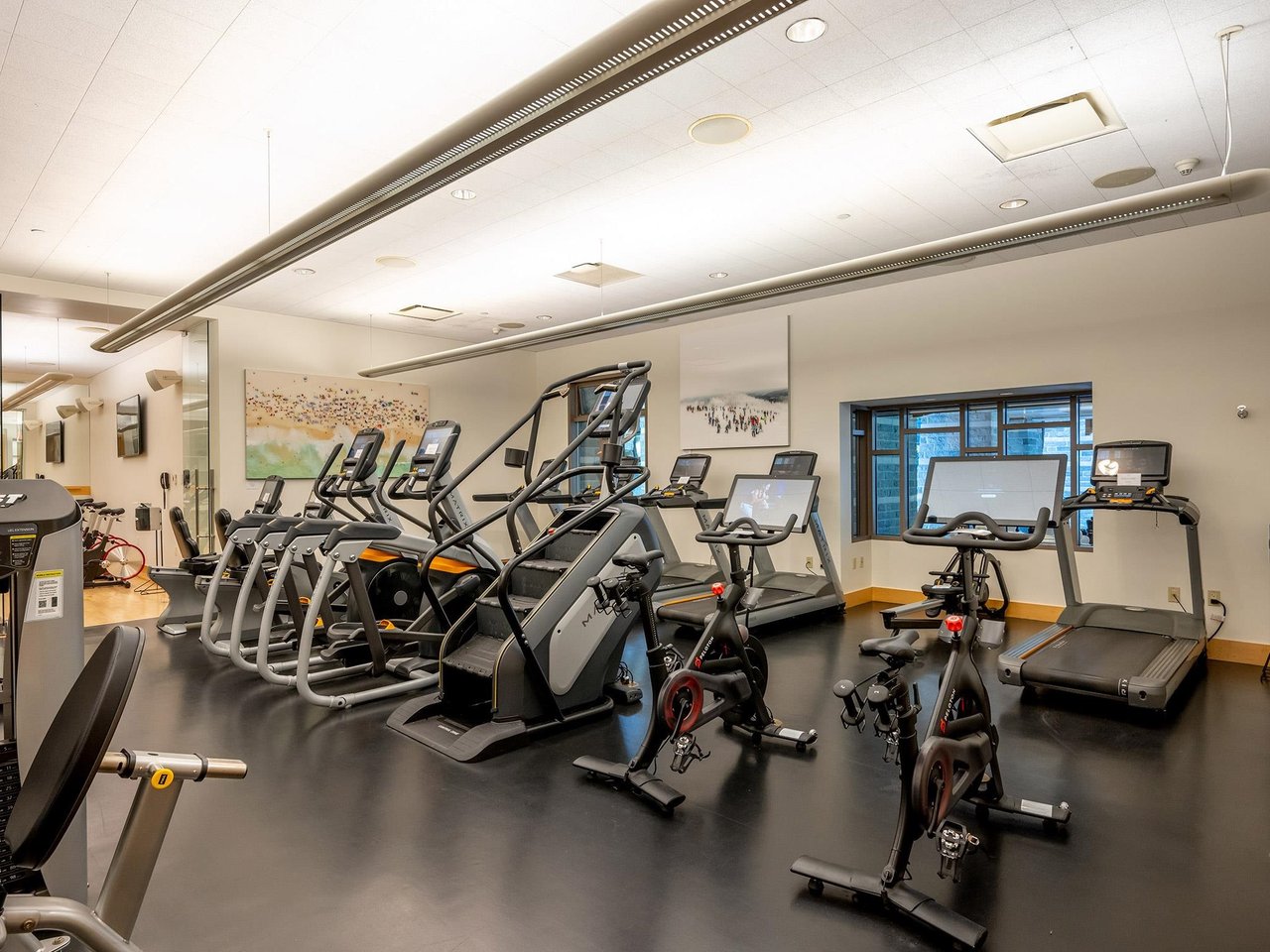 410-4591 Blackcomb Wy
