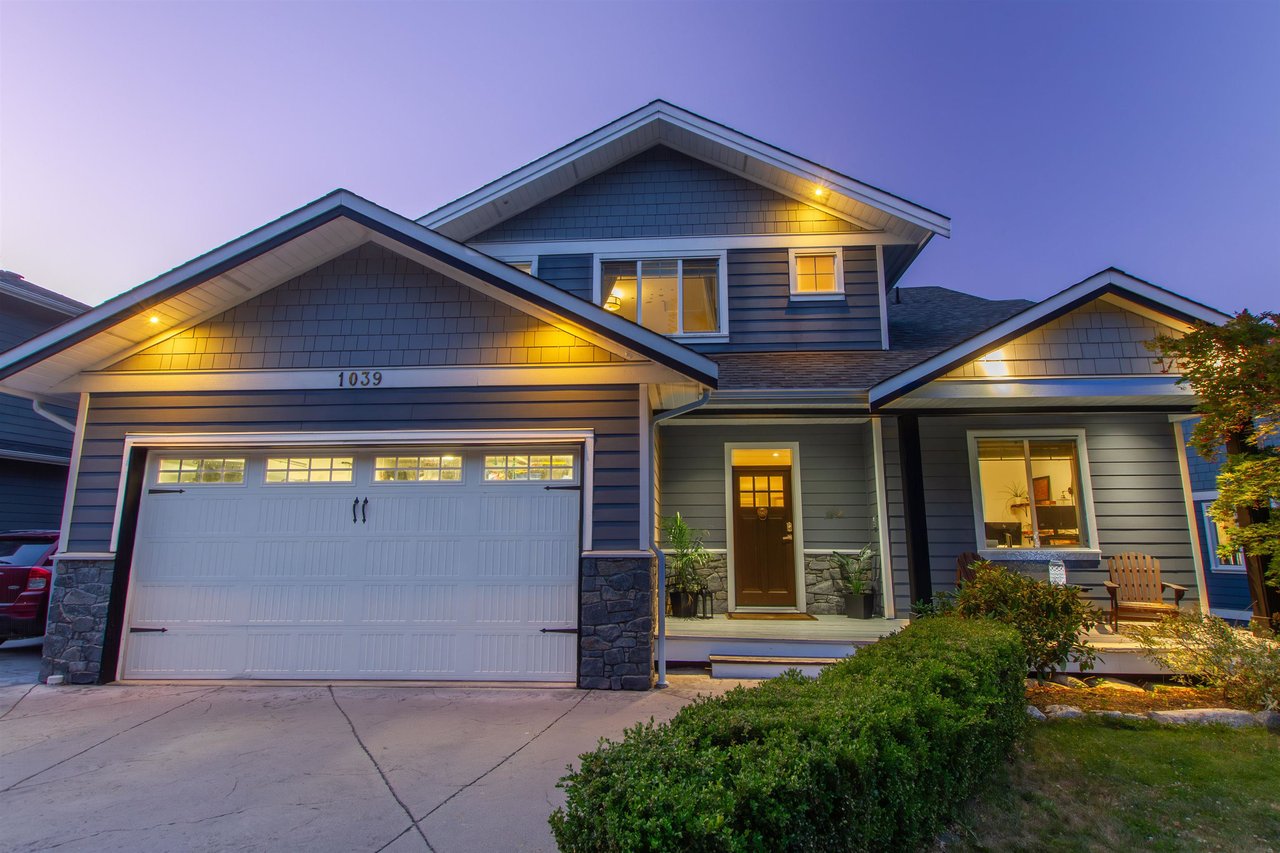 1039 Jay Cres