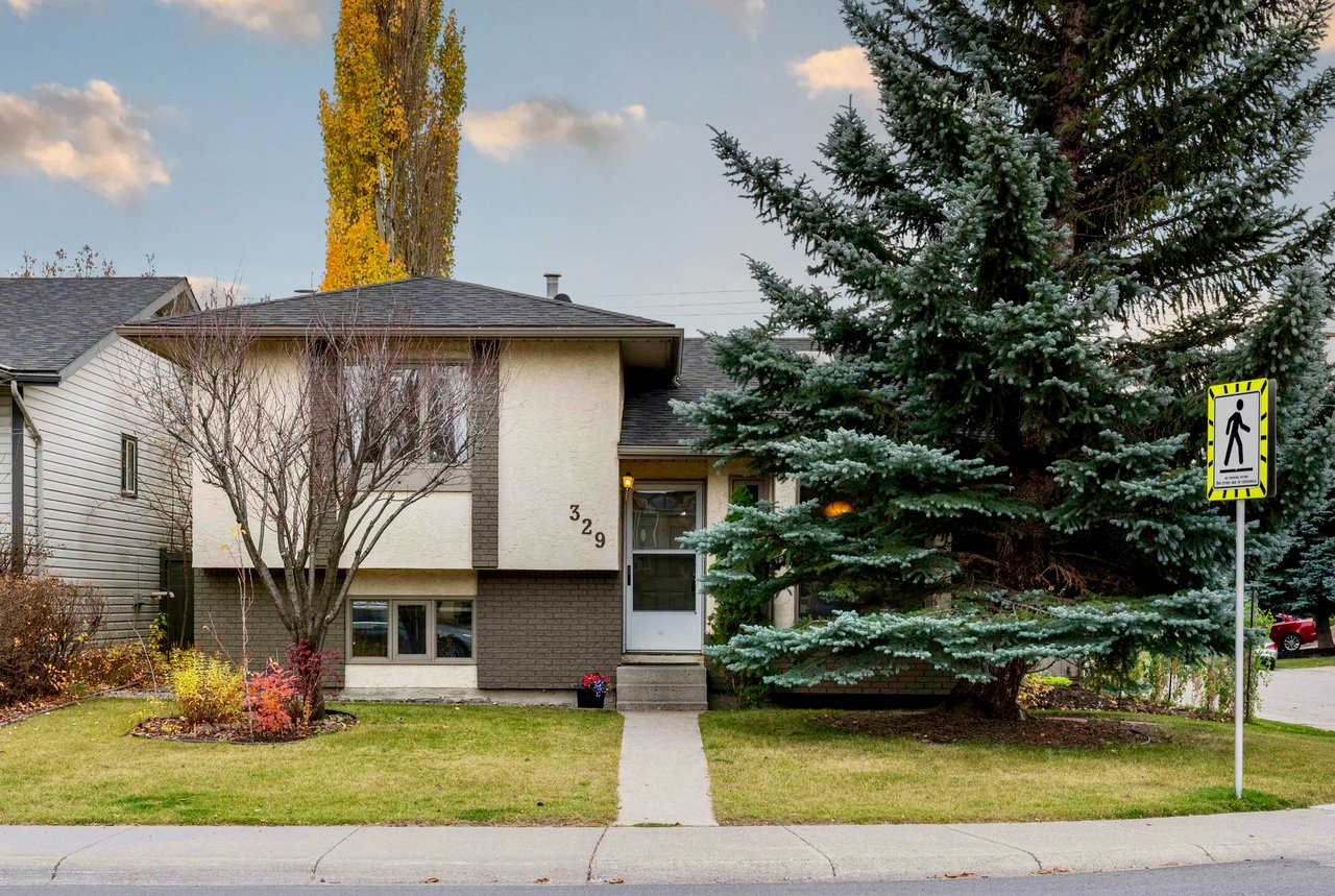 329 Sunvale Drive SE