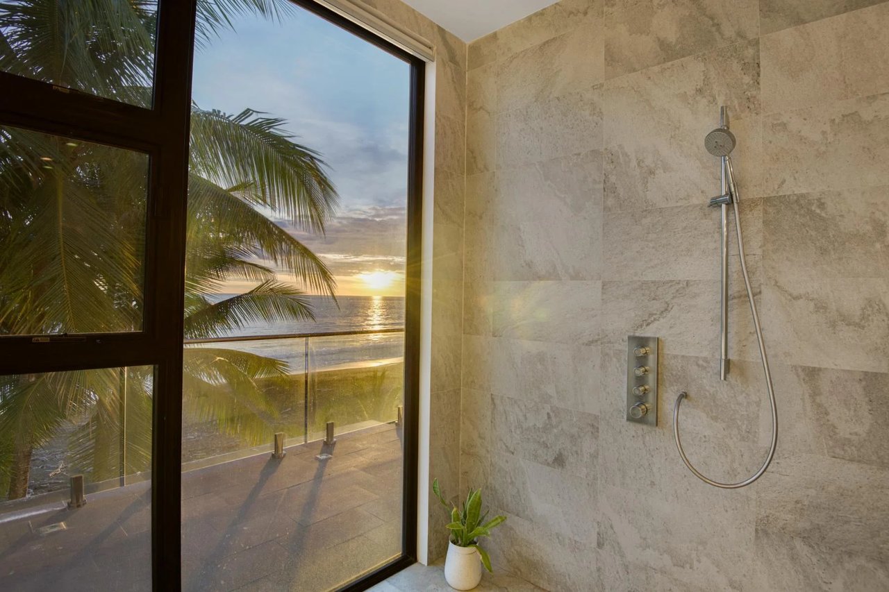Titled Beachfront Luxury Estate, Jaco, Puntarenas