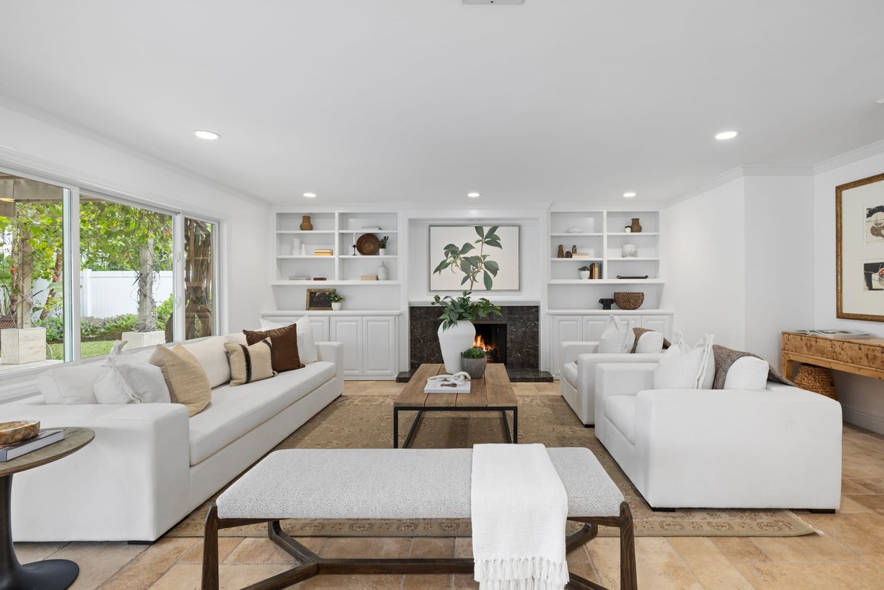 1801 Santiago Drive