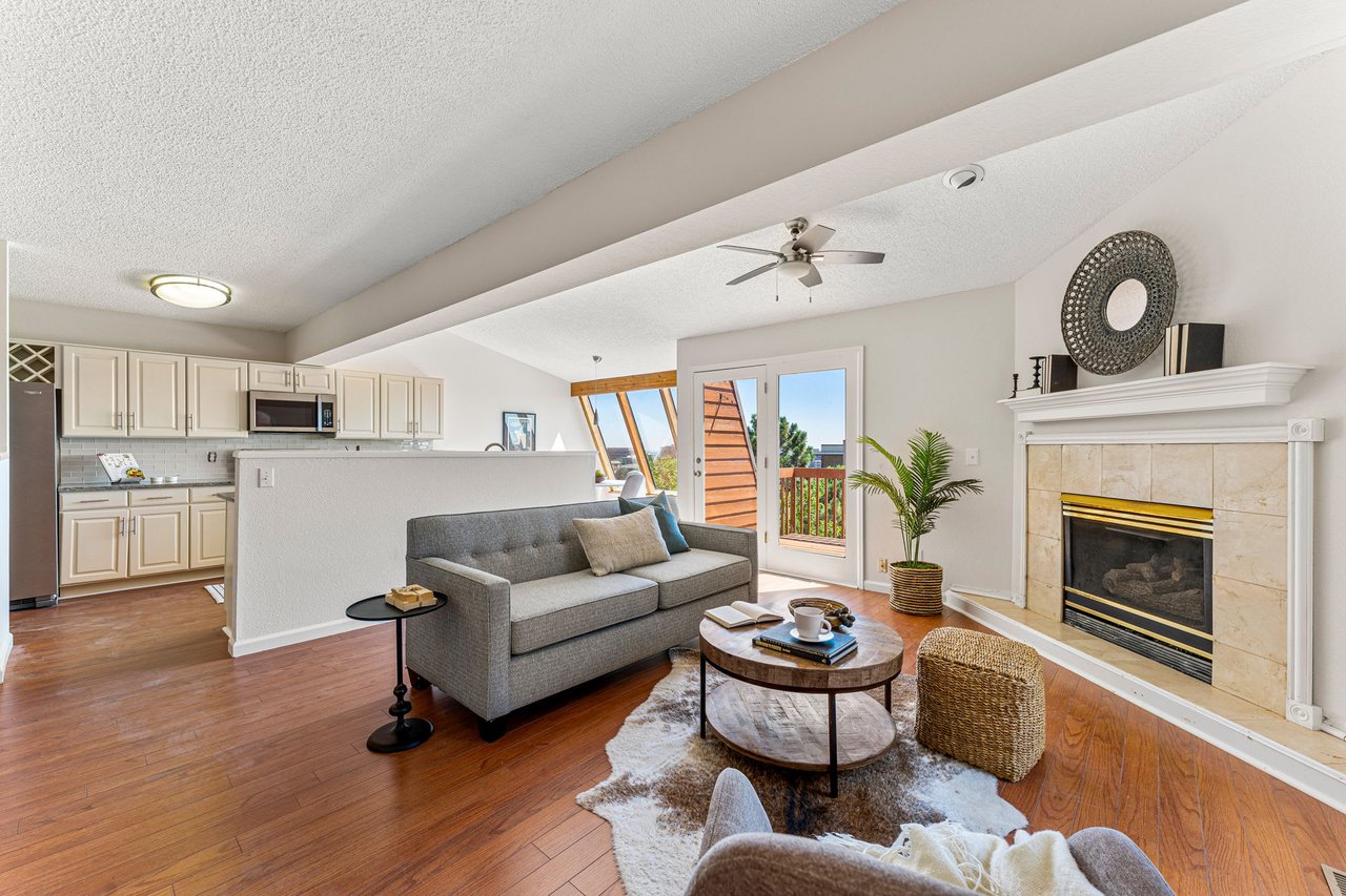 54 Wright Ct