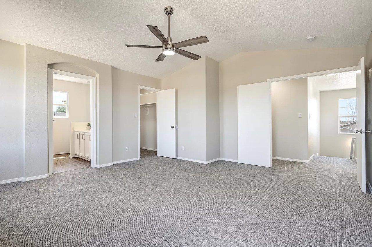 33 Violeta Place Los Lunas
