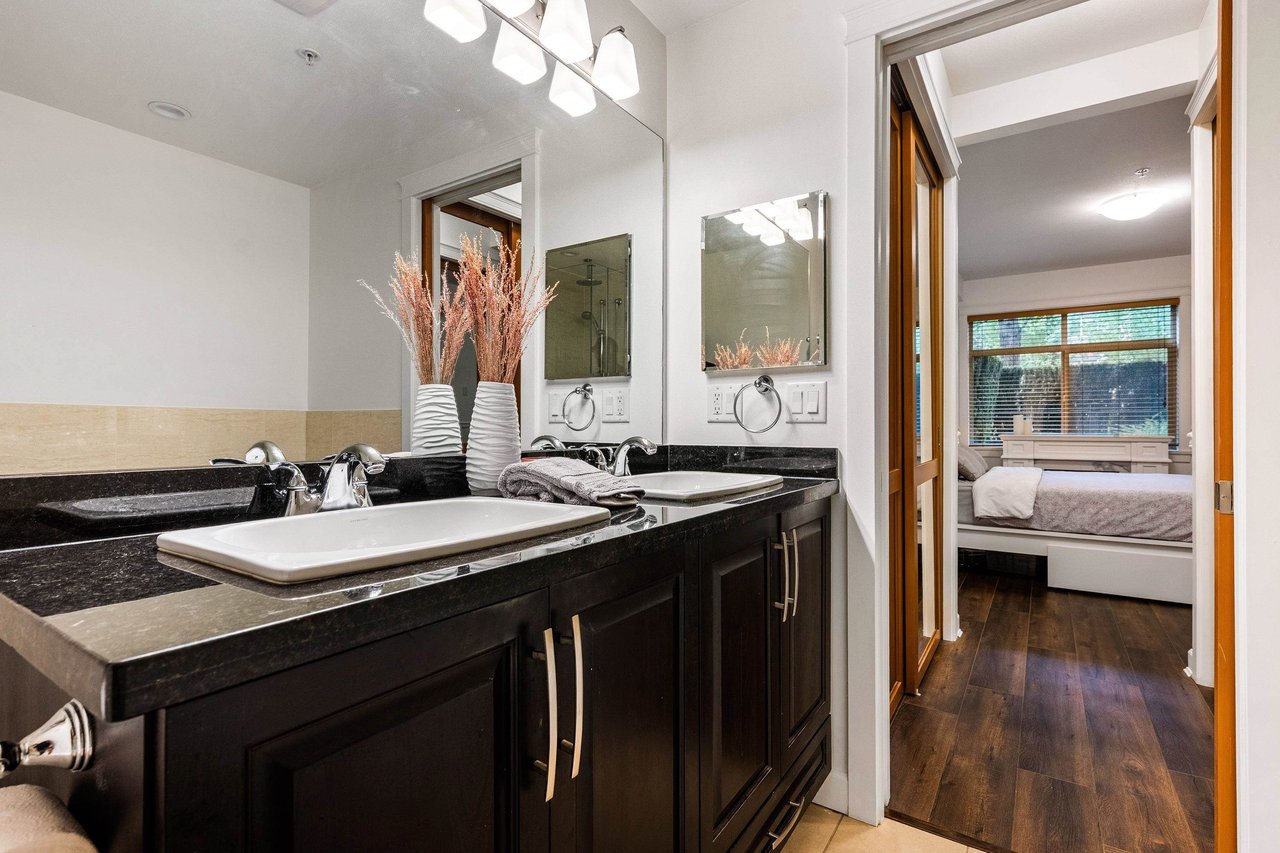154-8328 207a St