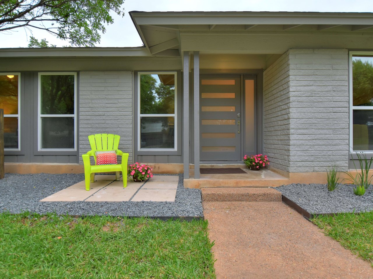 Ronda Prothro listing at 2500 Pinewood Terrace, Austin TX - Austin Real Estate