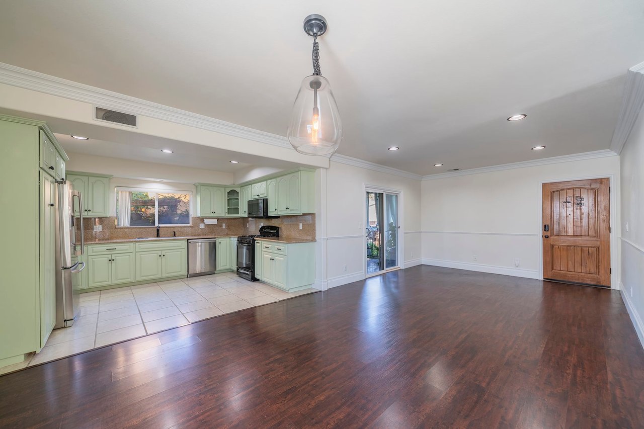 4912 West 115th Street, #A