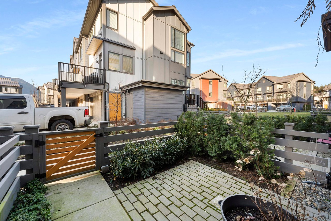 1331 Halyard Pl