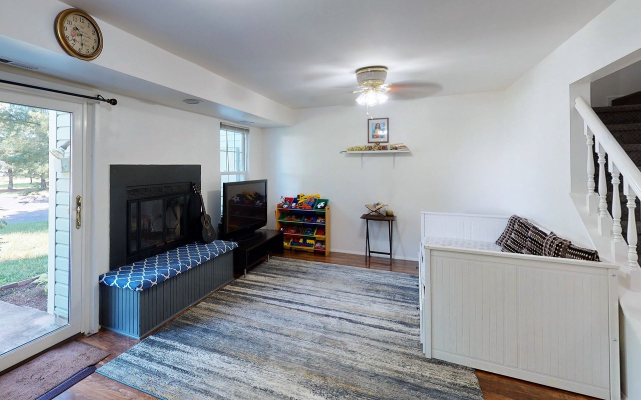 372 HAWKSHEAD WAY