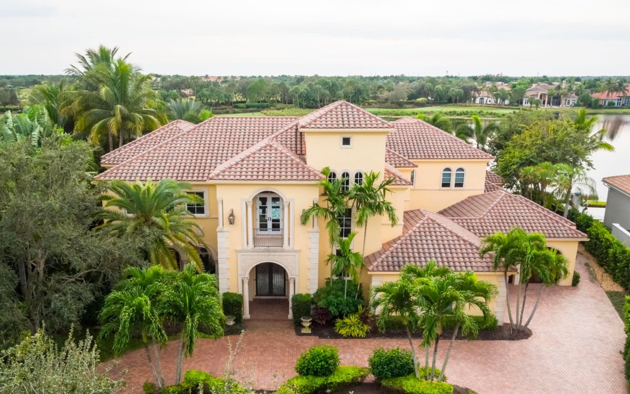 7 Tips for Staging Your Palm Beach Home to Sell