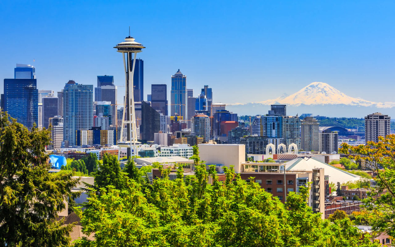 Space Needle - Mt Rainier - Seattle, WA