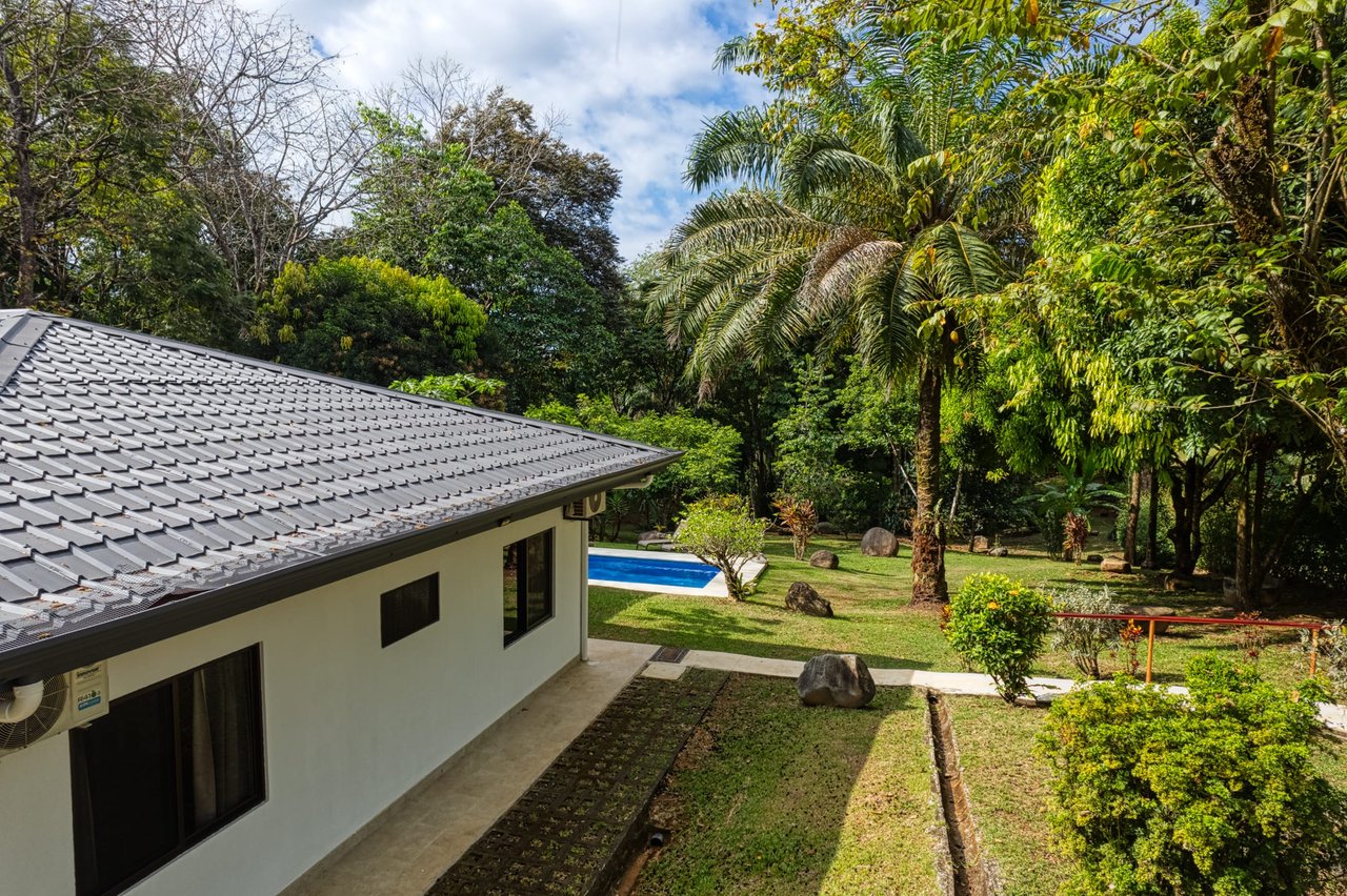 Tranquil Home with Fruit Trees and Space for Several Casitas