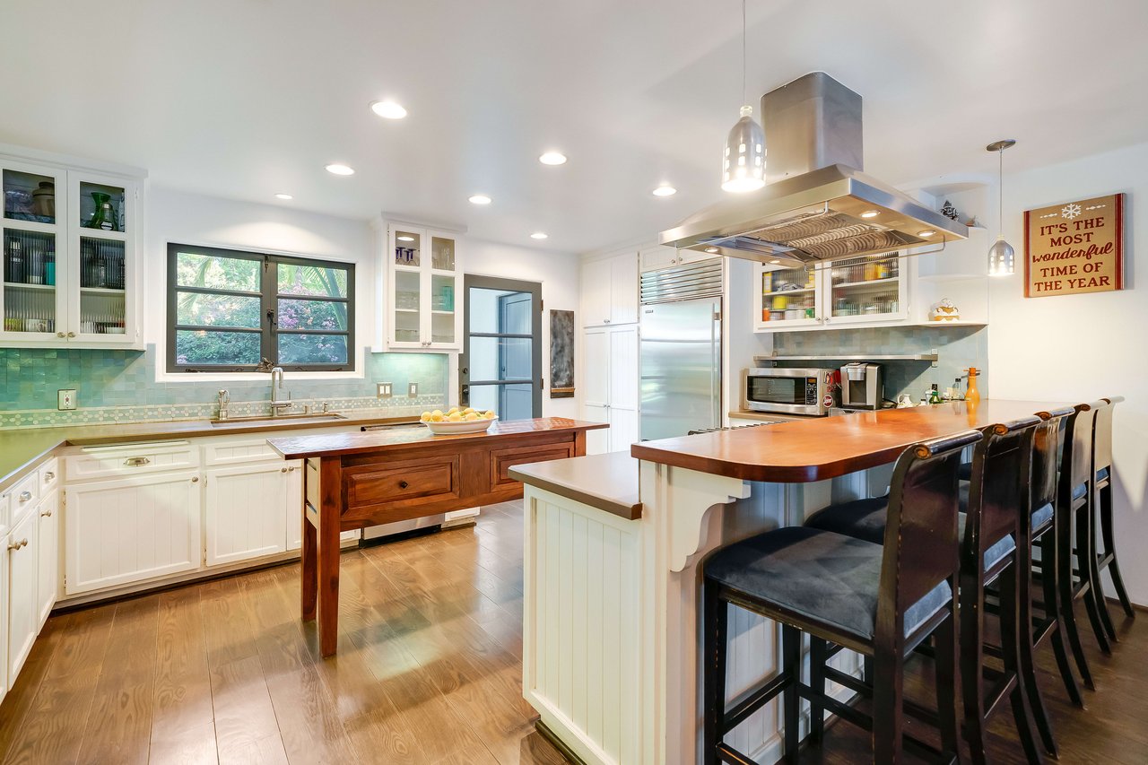 Luxury Lease in Studio City's Fryman Canyon