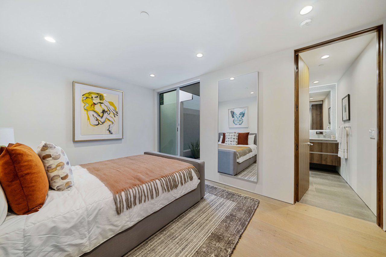 The Apex HH | 7115 Macapa Drive